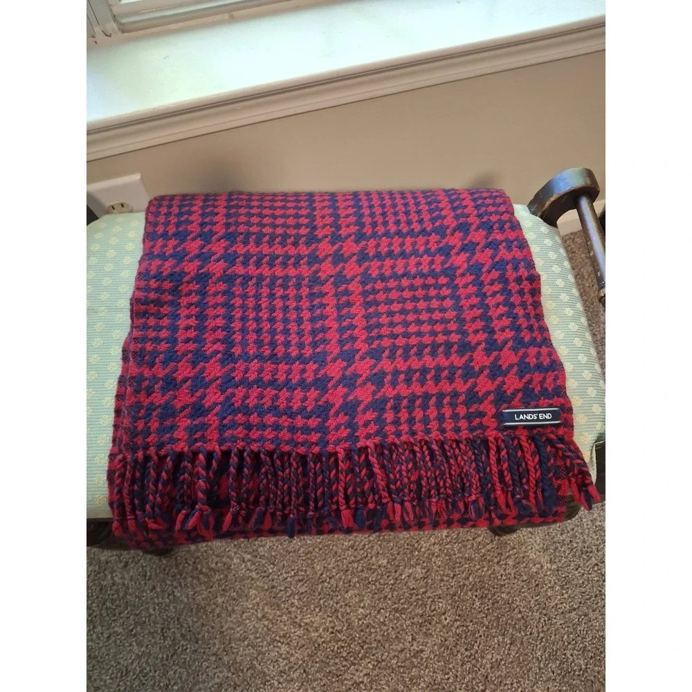 Lands End Wool Red Navy Houndstooth Scarf W/Fringe Unisex Fall Cottagecore